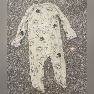 Magnetic Me Onesie size 3-6 months